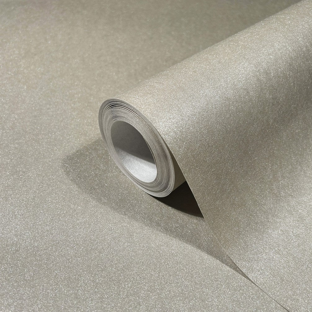 Metaliczna tapeta winylowa na flizelinie w odcieniach beżu 34948