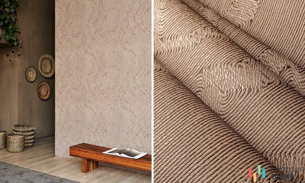 Neutralna taupe tapeta z wijącymi się cienkimi liniami we wnętrzu i na zagiętym materiale