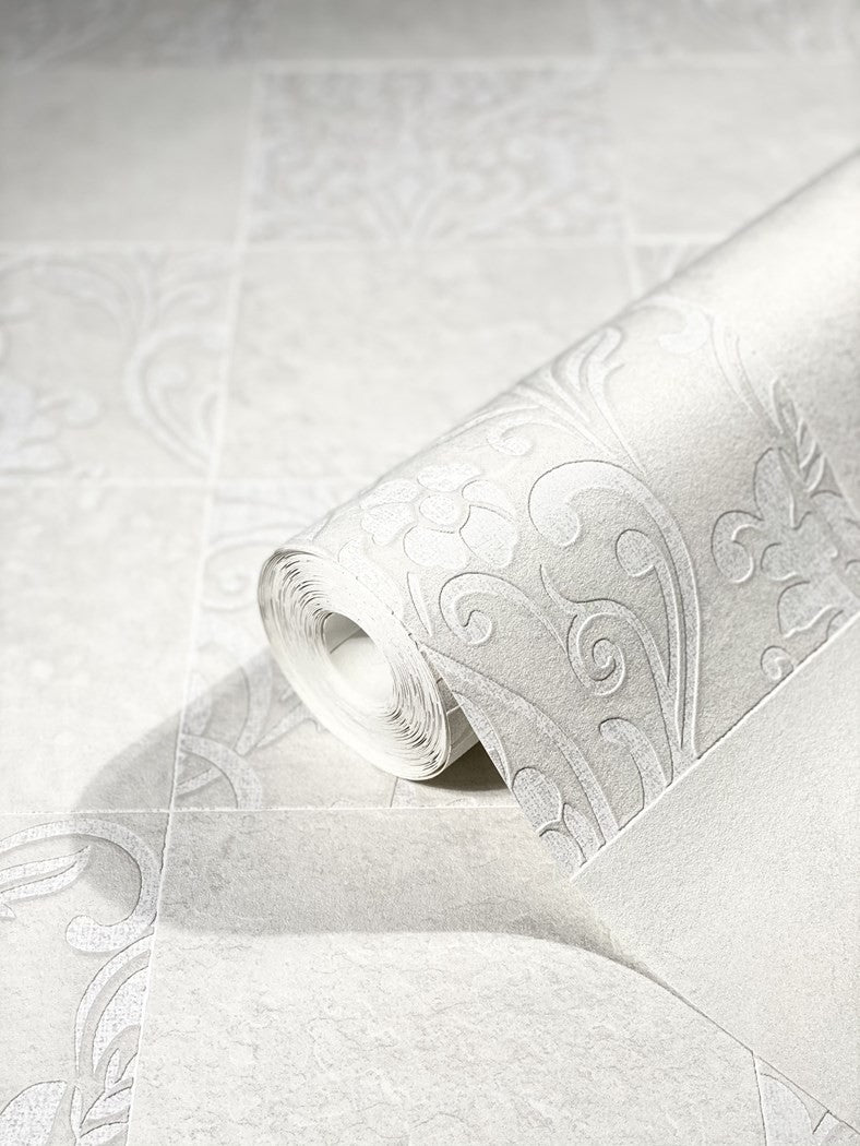 Kremowy delikatny patchwork na częściowo rozwiniętej rolce Hailey Novamur 82255